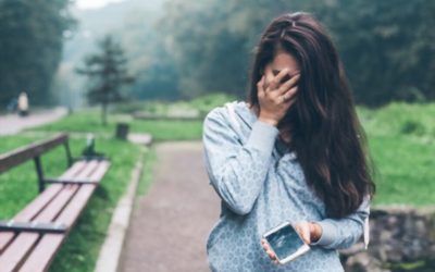 Cómo evitar que se caiga tu celular, tableta, o laptop