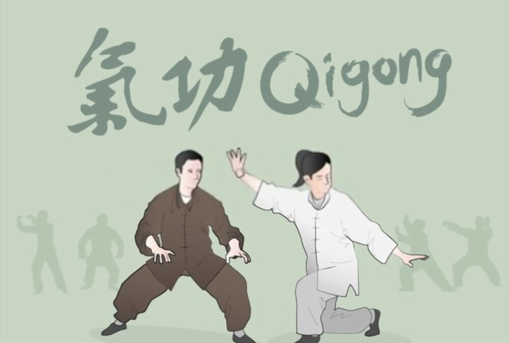 Una pareja practicando Qi Gong